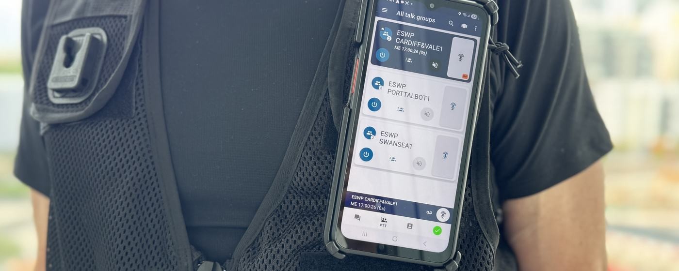 MCX application running on a rugged device worn by a frontline responder